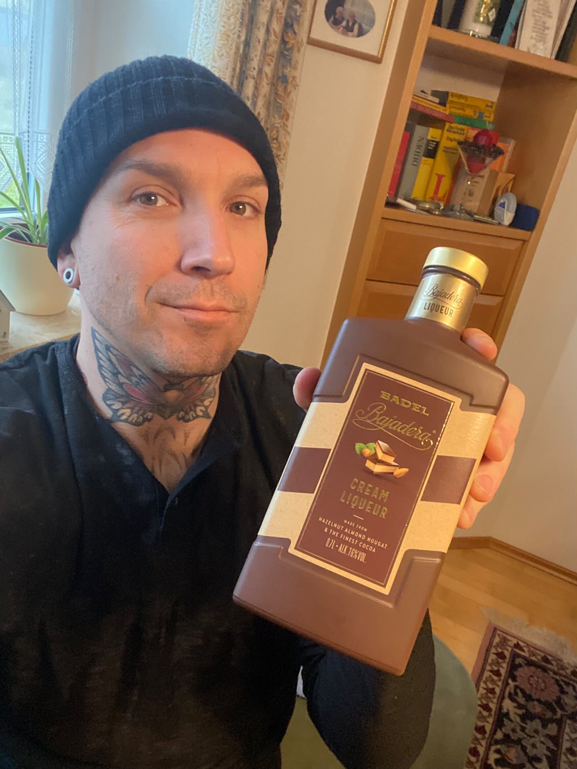 DANIEL GRAVES IZ AESTHETIC PERFECTIONA SA ZAHVALOM LIFAD CROATIA
